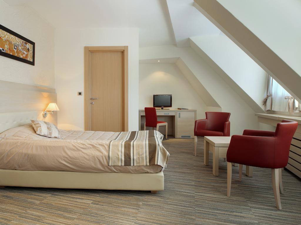 Hotel Angella Kopaonik Habitación foto